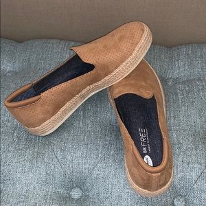 Dr. Schol’s espadrille in nude